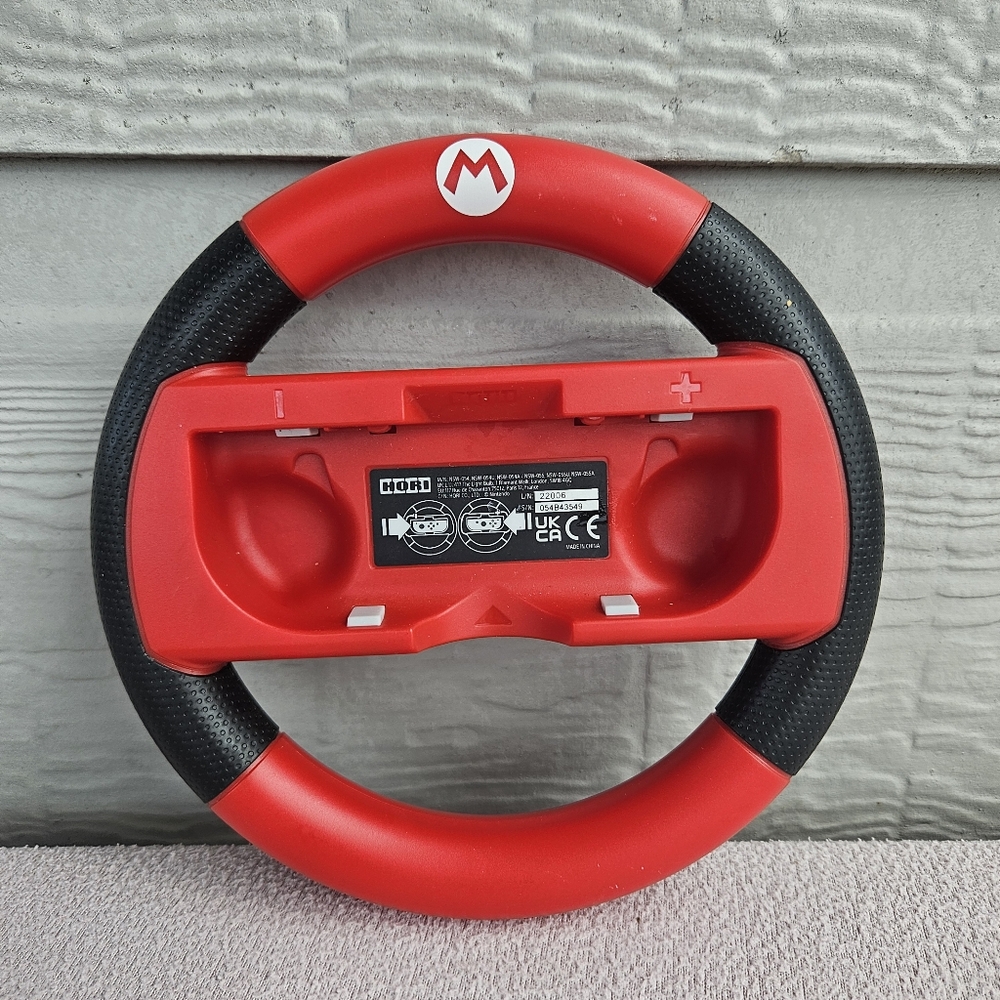 HORI Official Nintendo Switch Mario Kart 8 Deluxe Red Racing Wheel JoyCon Holder